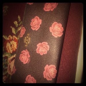 Coach wallet gently used